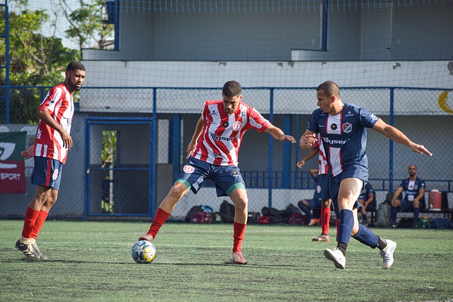 不足30场！美媒晒冲刺阶段8大看点：MVP双雄争霸 湖人勇士占据前二.